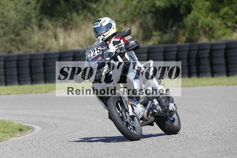 /43 08.08.2025 Discover the Bike ADR/Bike 1 gruen/225